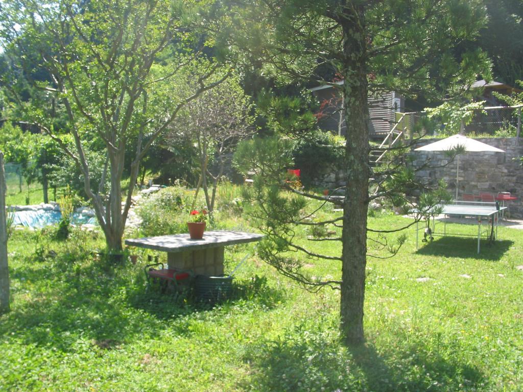 Casa In Koenigs Garten Apartman Intragna Kültér fotó