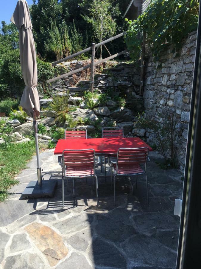 Casa In Koenigs Garten Apartman Intragna Kültér fotó